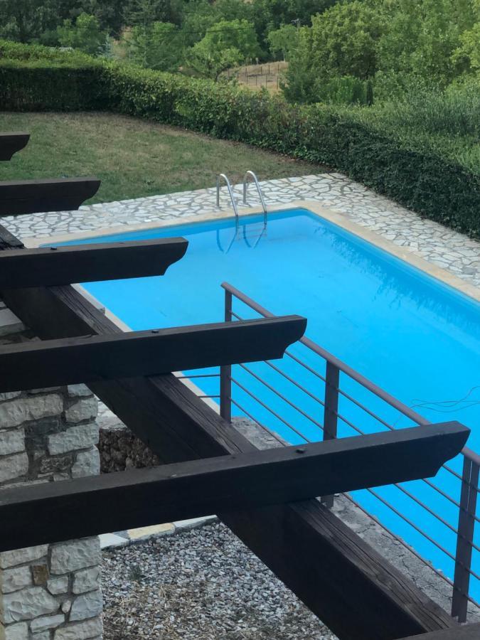 Luxurious Maisonette In The Countryside With A Pool Kalavryta Ngoại thất bức ảnh